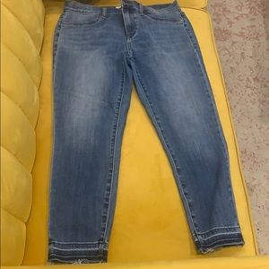 Lila Ryan Capri Jeans